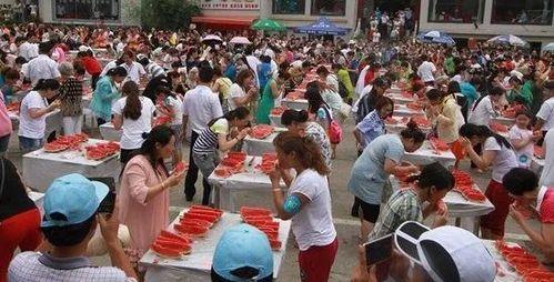 娱乐吃瓜社区,揭秘明星幕后故事 第1张 娱乐吃瓜社区,揭秘明星幕后故事 第1张